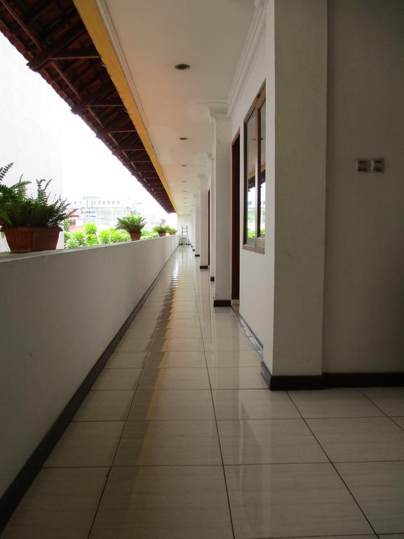 Hotel Maxim Kwitang Jakarta Exterior foto